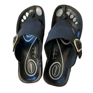 AEROSOLES Women's Black Slide Sandals with Gold Accents Size 6